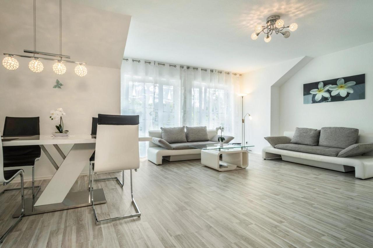 Familien-Apartment 1 Meersburg Eksteriør billede