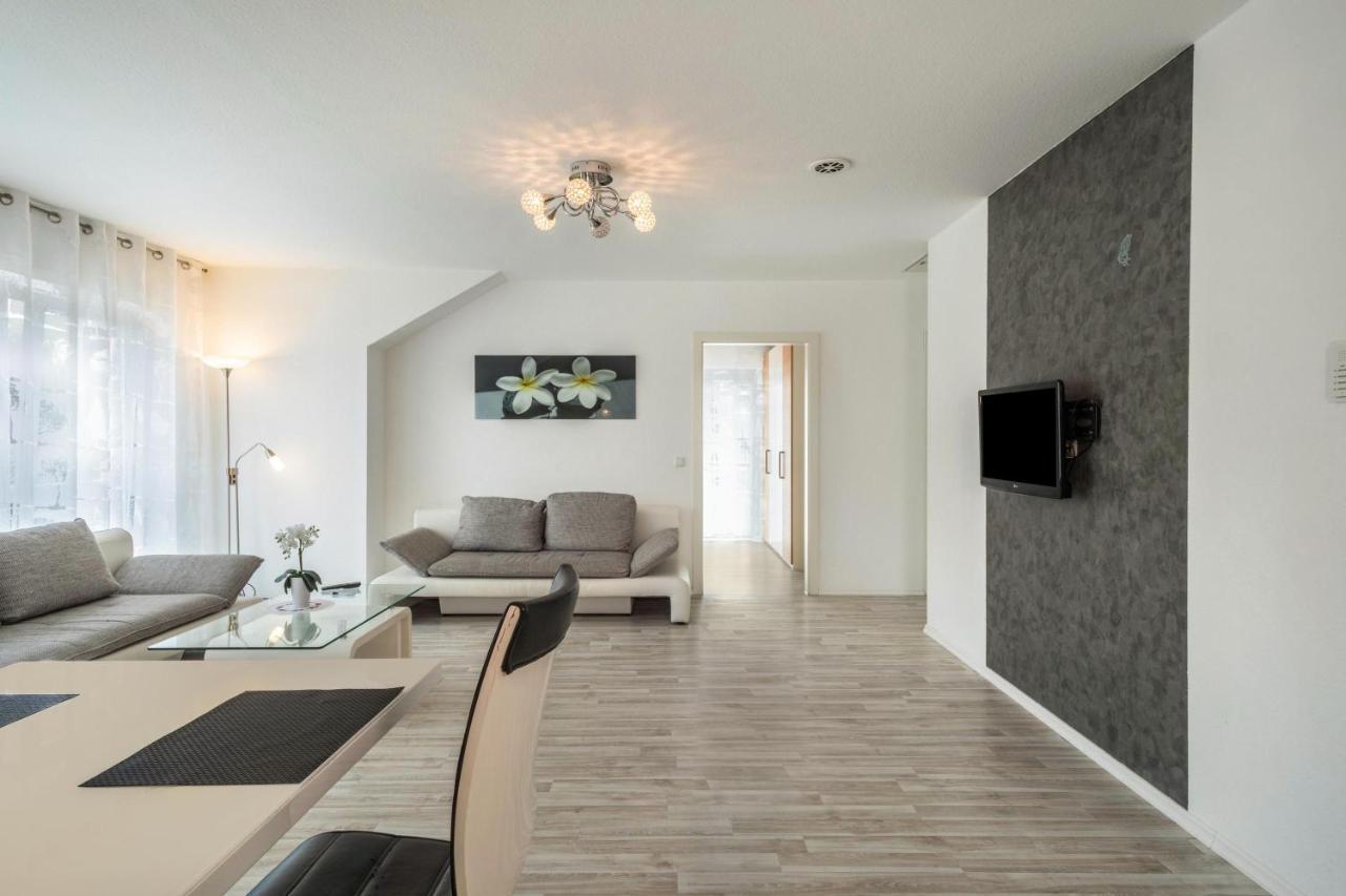 Familien-Apartment 1 Meersburg Eksteriør billede
