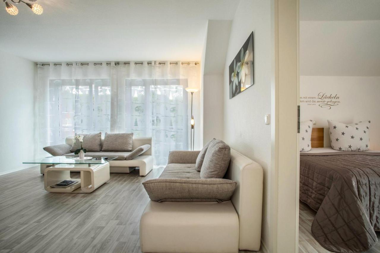 Familien-Apartment 1 Meersburg Eksteriør billede